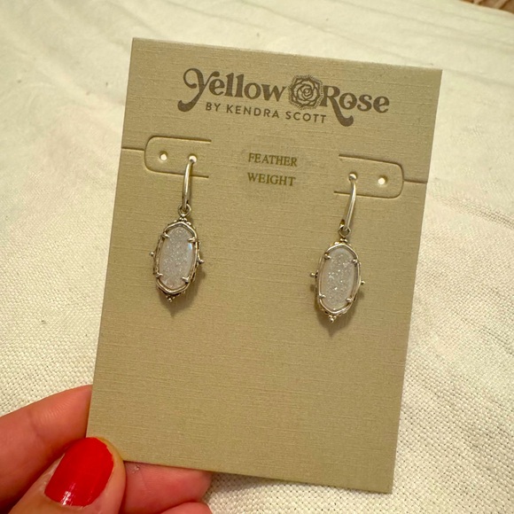 Kendra Scott Earrings - Vintage Baroque Lee - Picture 1 of 3